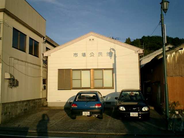 �c��