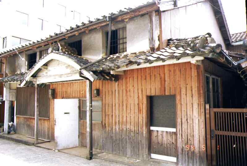 94�N